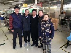 俄罗斯客户到慧怡水表厂家参观考察